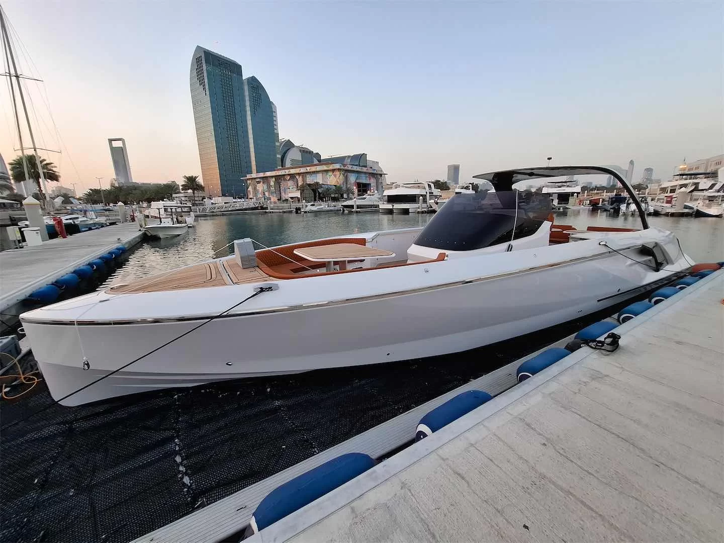 Yacht gallery image